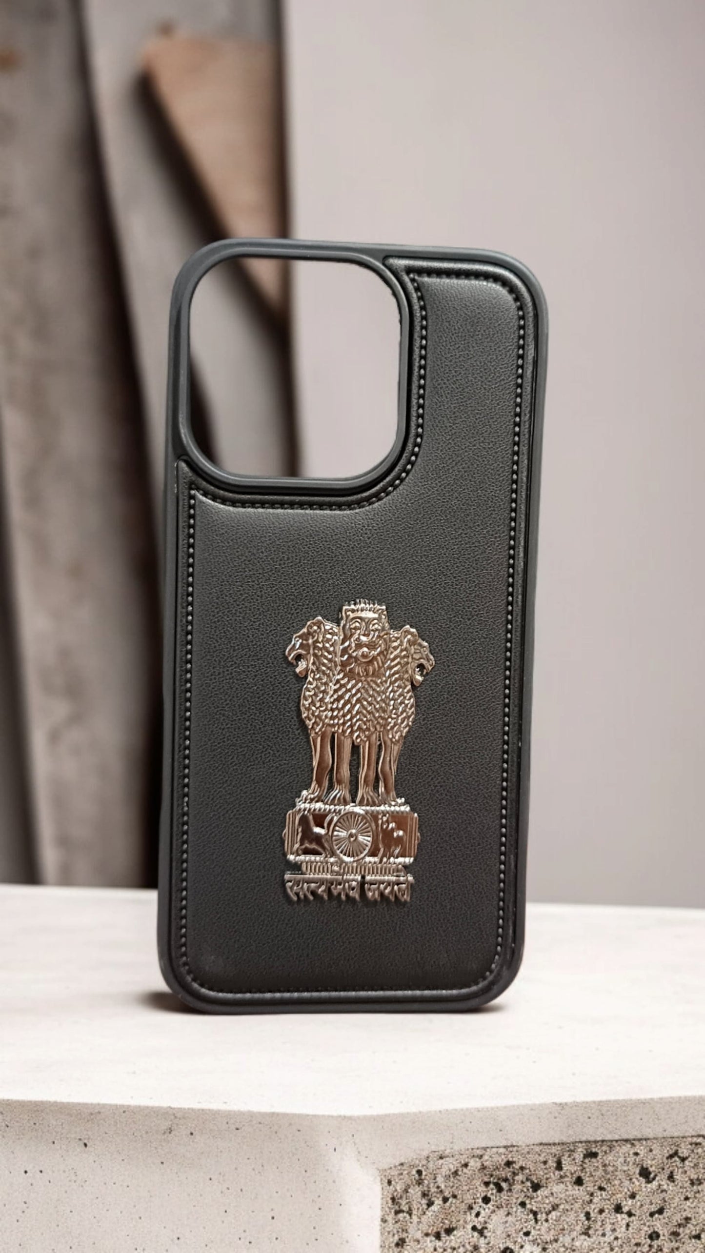 Bharat Crest Leather Shield – iPhone 16 Pro Case